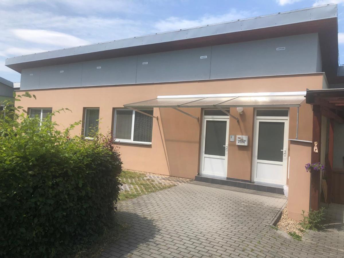 Prazdninovy Dum Zavadilka Villa Чешка Будьовица Екстериор снимка
